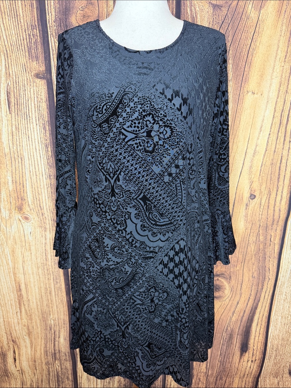 new directions Black Velvet Tonal Paisley Long-Sleeve Scoop Neck Dress